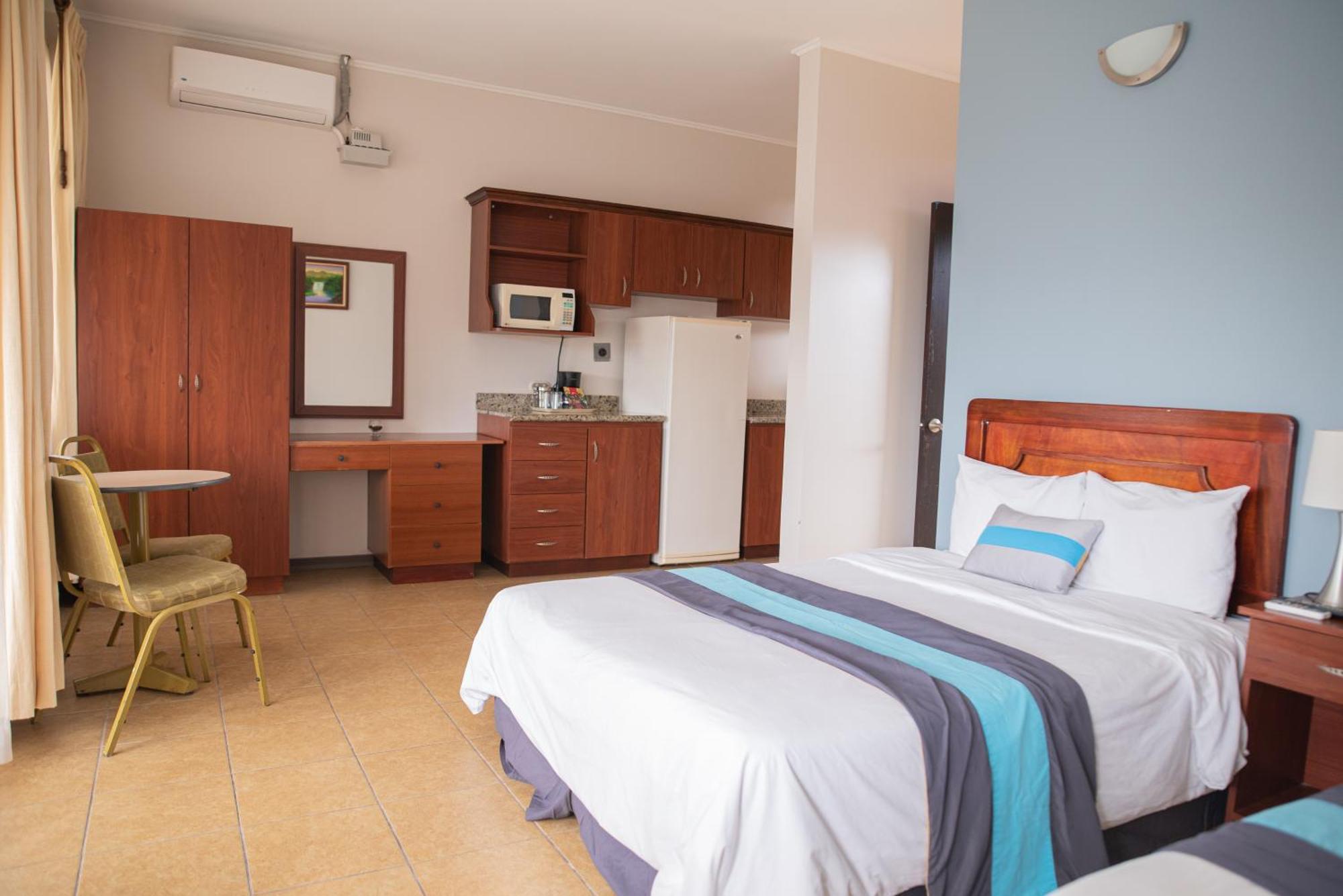 Hotel Y Restaurante El Guarco Cartago Ngoại thất bức ảnh
