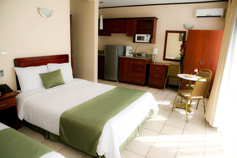 Hotel Y Restaurante El Guarco Cartago Ngoại thất bức ảnh