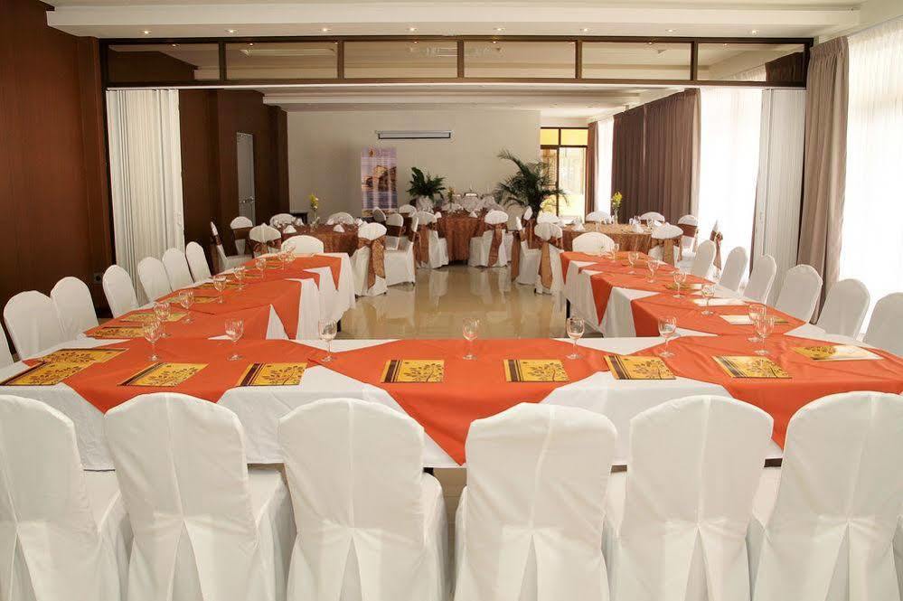 Hotel Y Restaurante El Guarco Cartago Ngoại thất bức ảnh