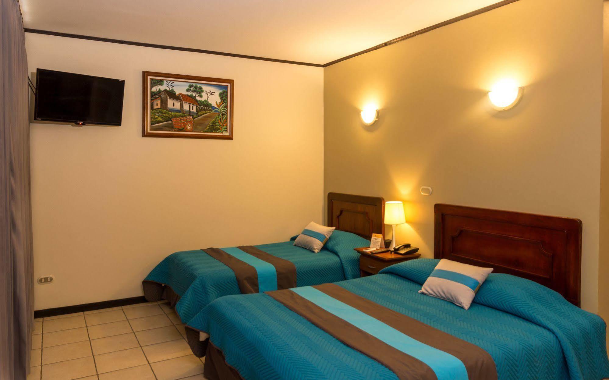 Hotel Y Restaurante El Guarco Cartago Ngoại thất bức ảnh