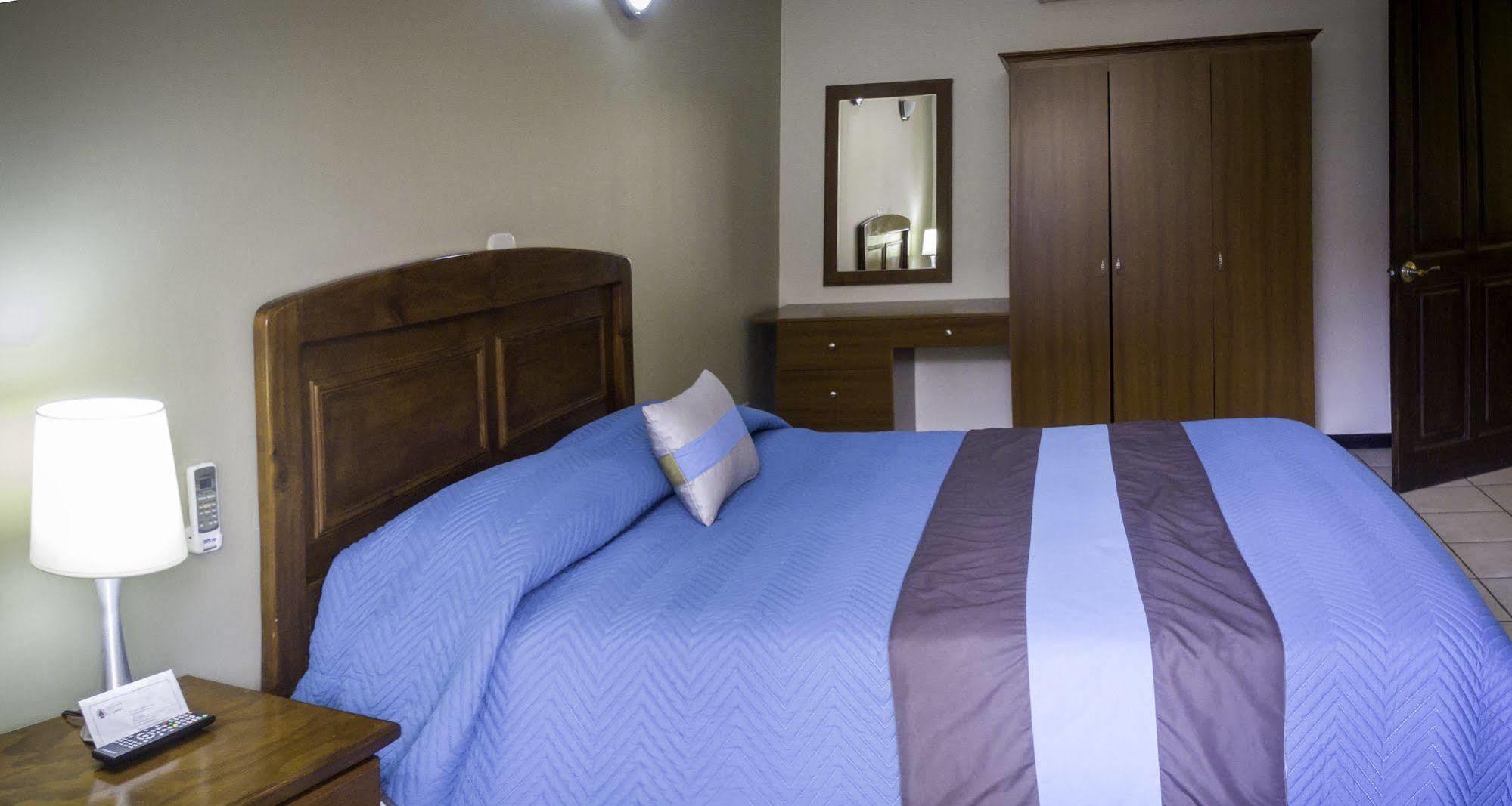 Hotel Y Restaurante El Guarco Cartago Ngoại thất bức ảnh