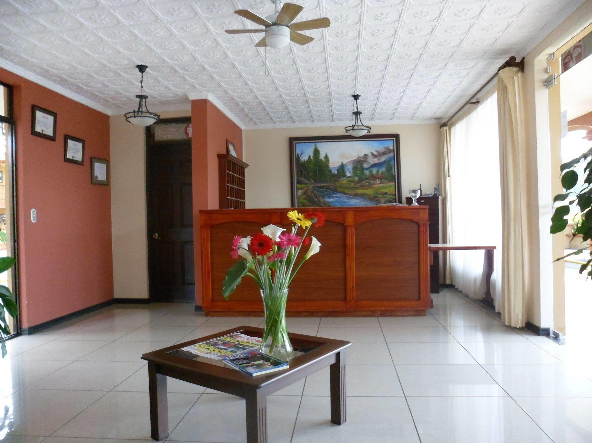 Hotel Y Restaurante El Guarco Cartago Ngoại thất bức ảnh