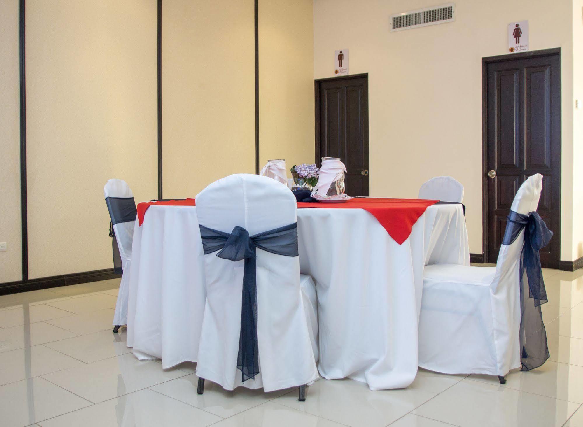 Hotel Y Restaurante El Guarco Cartago Ngoại thất bức ảnh