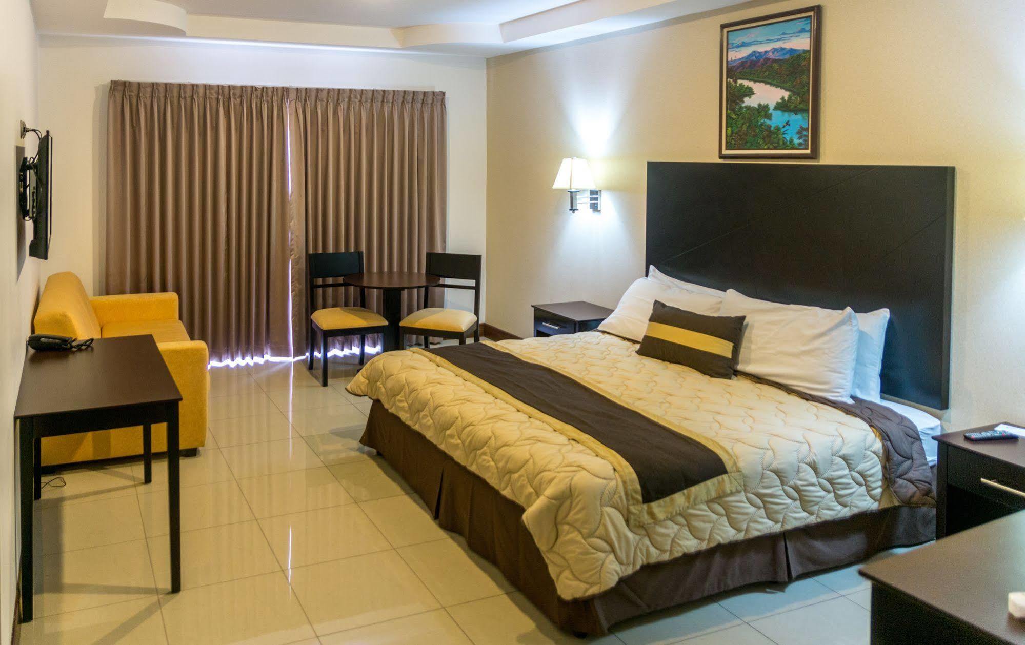 Hotel Y Restaurante El Guarco Cartago Ngoại thất bức ảnh